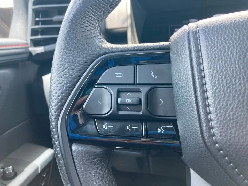 2023 Toyota Sequoia 3rd Gen - Image 16 of 19