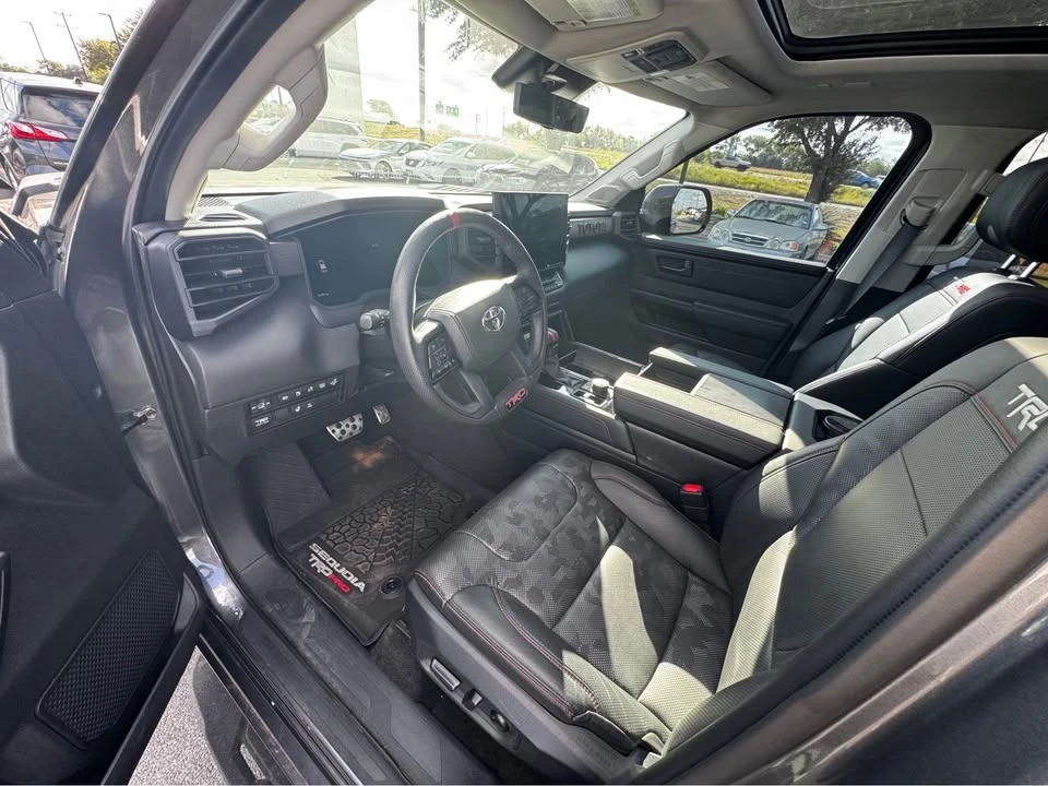 2023 Toyota Sequoia 3rd Gen - Image 5 of 9