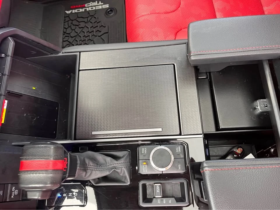2023 Toyota Sequoia 3rd Gen - Image 12 of 17
