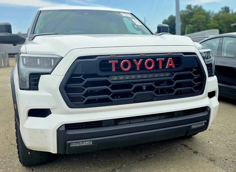 2023 Toyota Sequoia 3rd Gen - Image 2 of 10