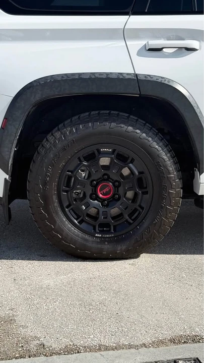 2023 Toyota Sequoia 3rd Gen - Image 3 of 9