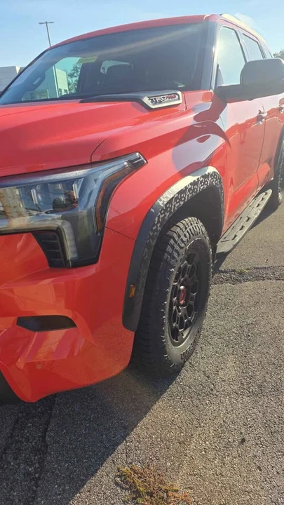 2023 Toyota Sequoia 3rd Gen - Image 6 of 9