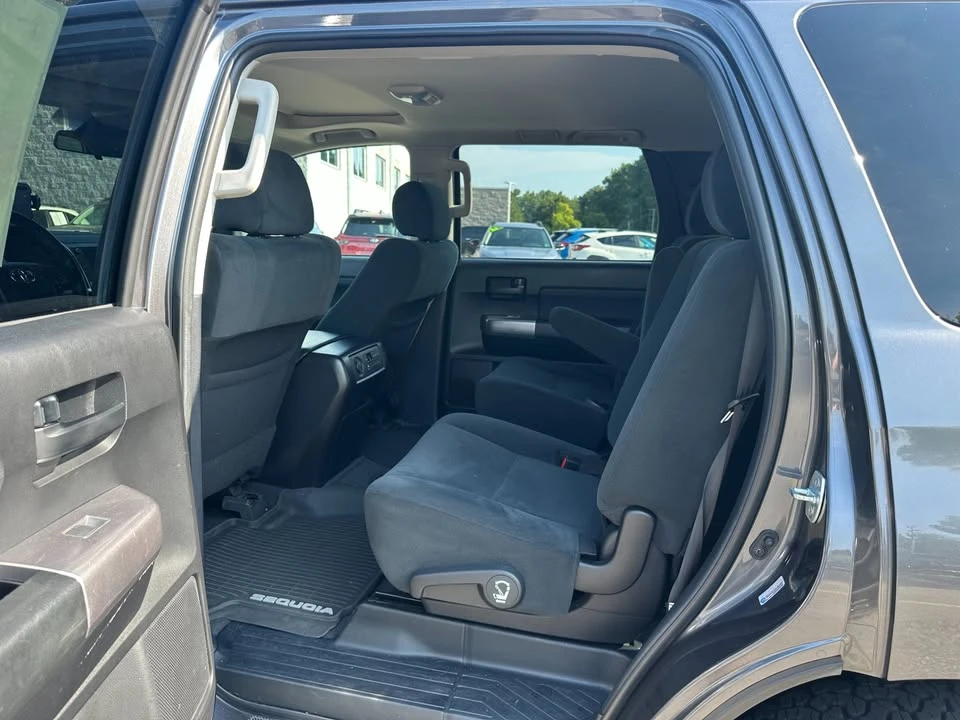 2023 Toyota Sequoia 3rd Gen - Image 4 of 14