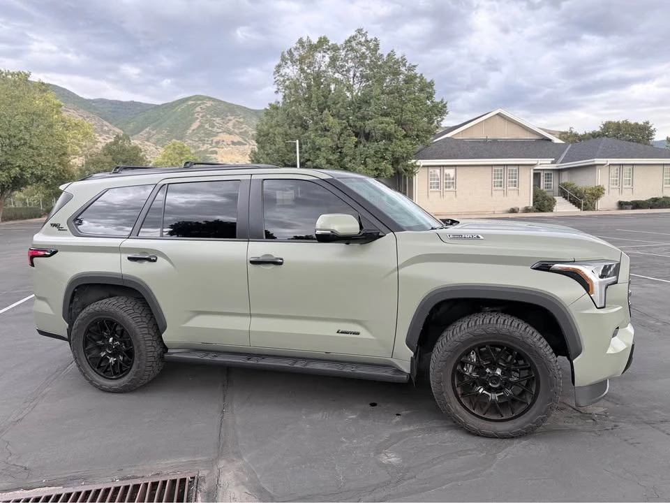 2023 Toyota Sequoia 3rd Gen - Image 4 of 9