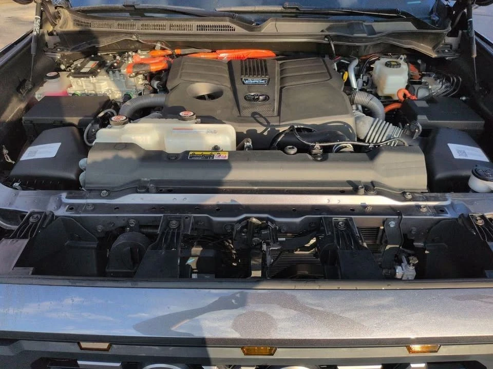 2023 Toyota Sequoia 3rd Gen - Image 18 of 20