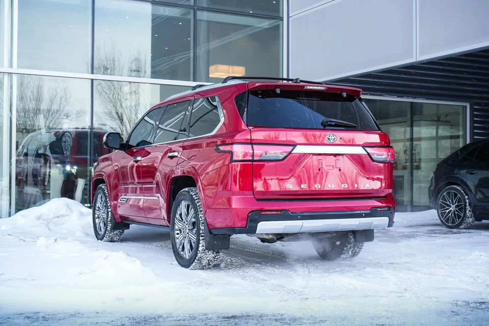 2023 Toyota Sequoia 3rd Gen - Image 14 of 20