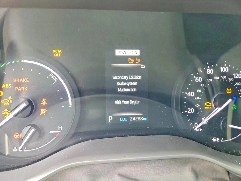 2023 Toyota Sienna 4th Gen - Image 13 of 13
