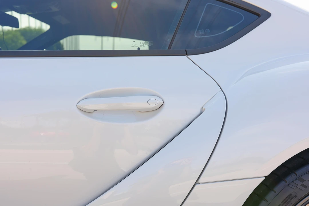 2023 Toyota GR Supra 5th Gen - Image 18 of 31