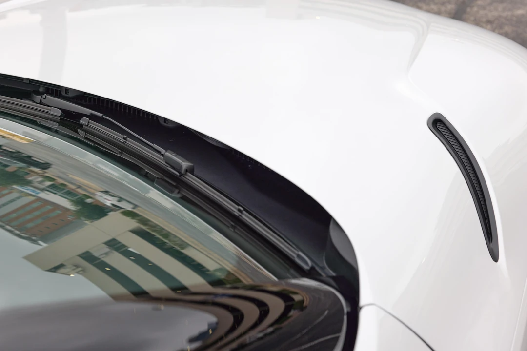 2023 Toyota GR Supra 5th Gen - Image 28 of 31