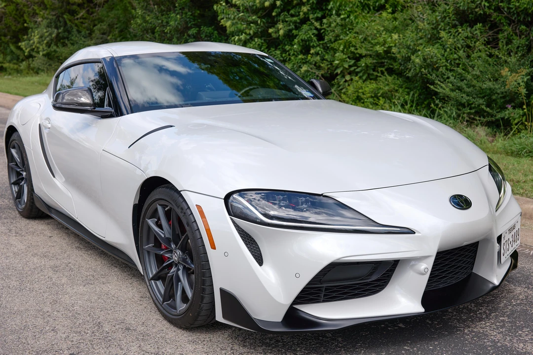 2023 Toyota GR Supra 5th Gen - Image 11 of 31