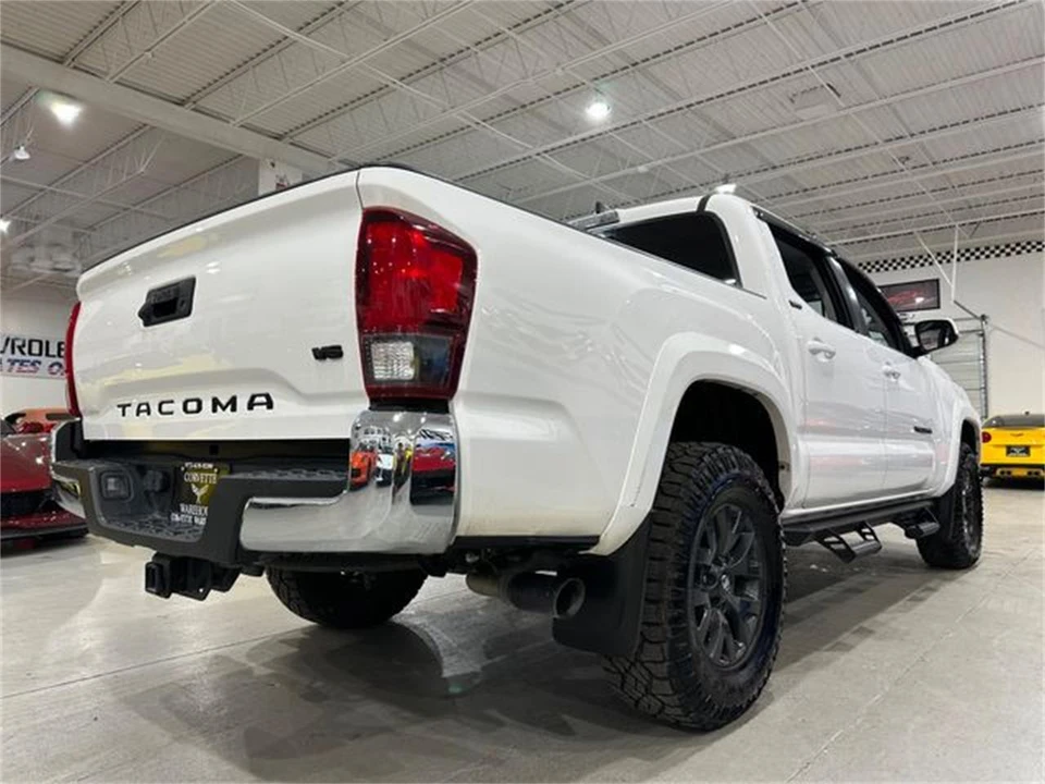 2023 Toyota Tacoma 3rd Gen - Image 3 of 30