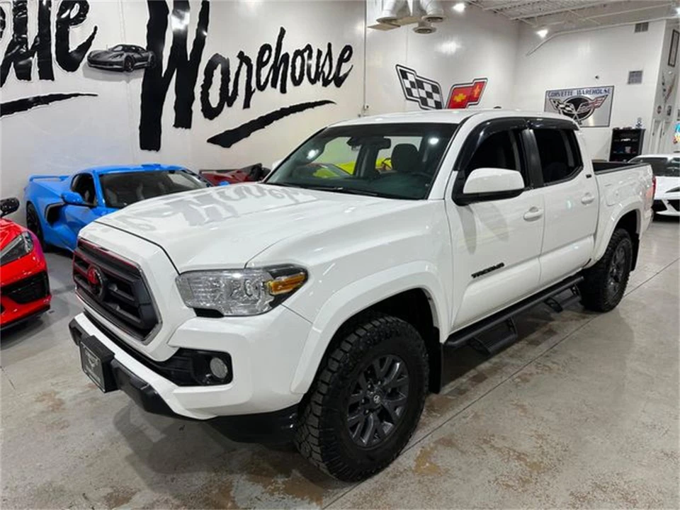 2023 Toyota Tacoma 3rd Gen - Image 19 of 30