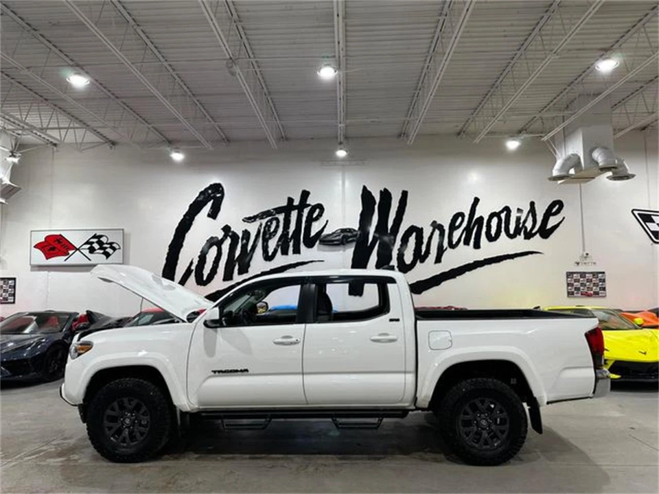 2023 Toyota Tacoma 3rd Gen - Image 2 of 30