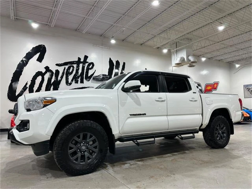 2023 Toyota Tacoma 3rd Gen - Image 25 of 30