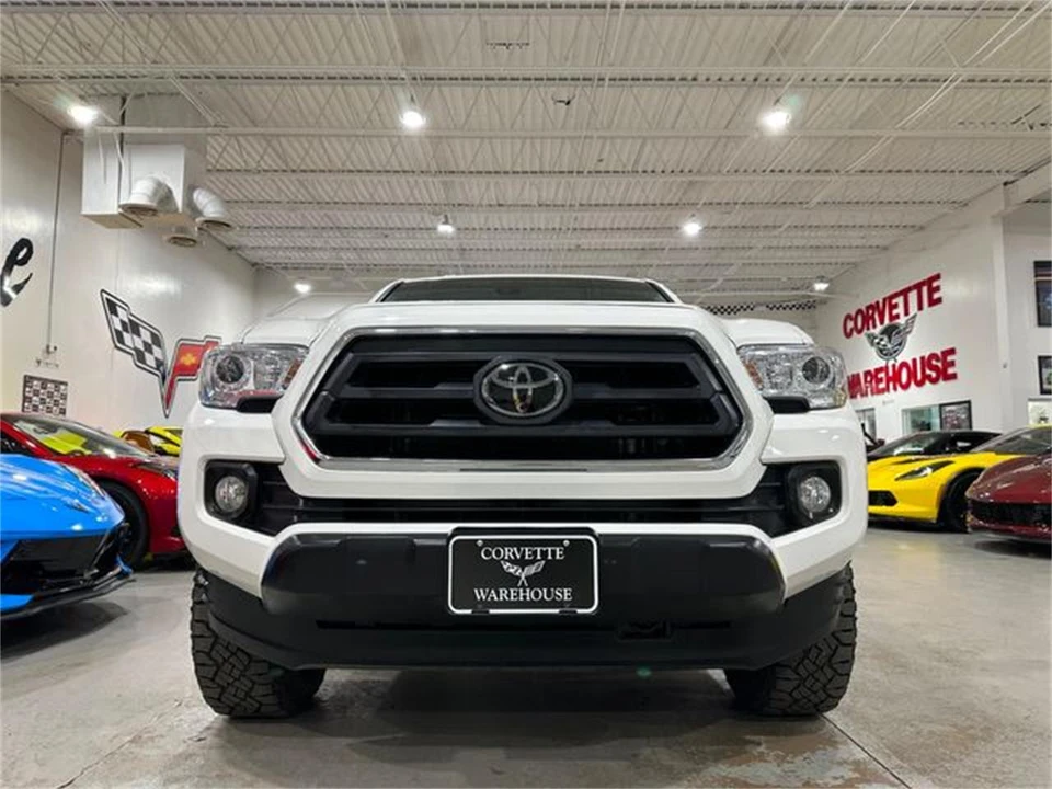 2023 Toyota Tacoma 3rd Gen - Image 29 of 30