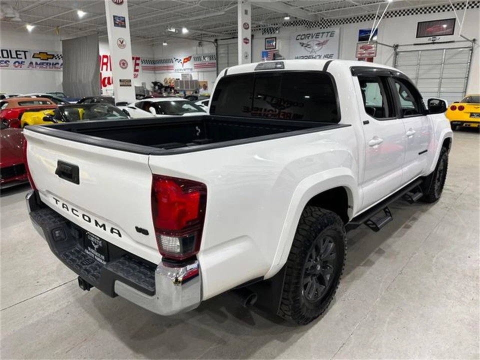 2023 Toyota Tacoma 3rd Gen - Image 28 of 30
