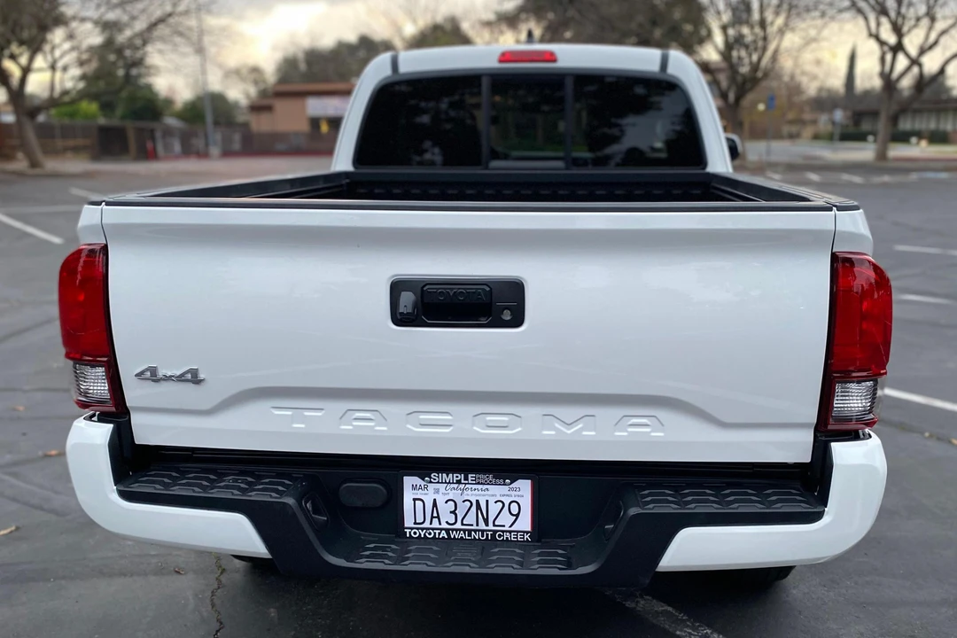 2023 Toyota Tacoma 3rd Gen - Image 5 of 31