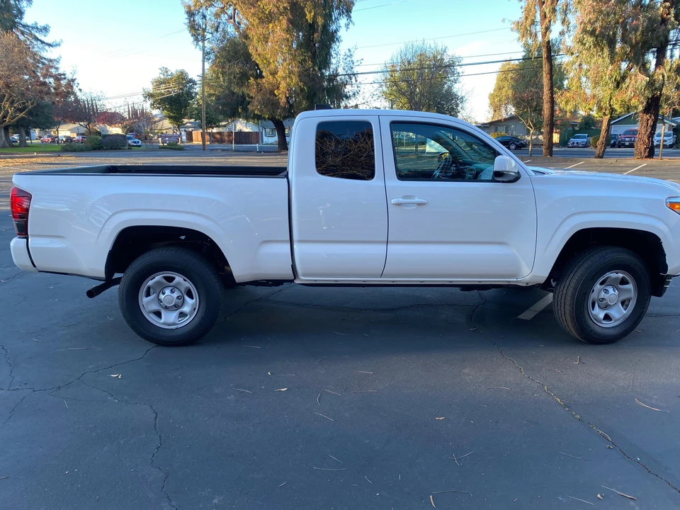 2023 Toyota Tacoma 3rd Gen - Image 21 of 31