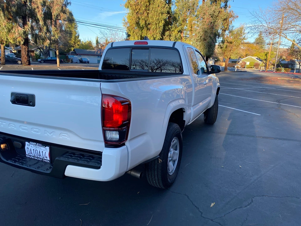 2023 Toyota Tacoma 3rd Gen - Image 20 of 31