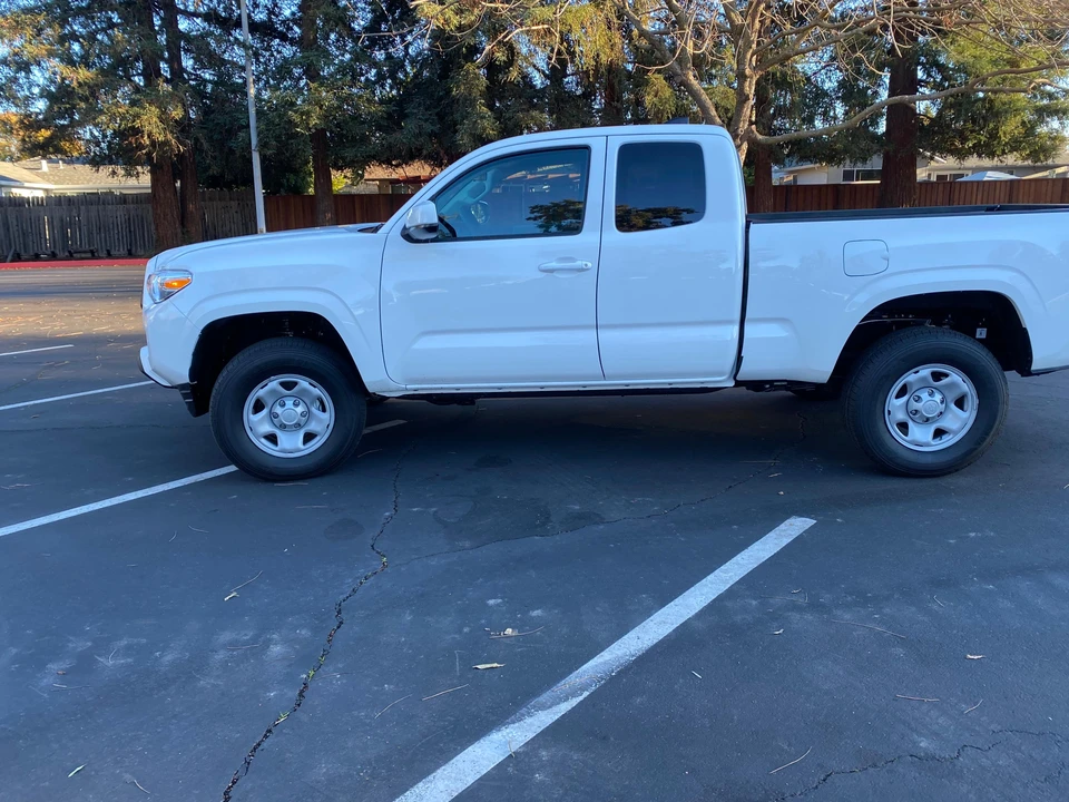 2023 Toyota Tacoma 3rd Gen - Image 15 of 31