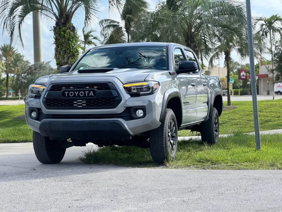 2023 Toyota Tacoma 3rd Gen - Image 5 of 16