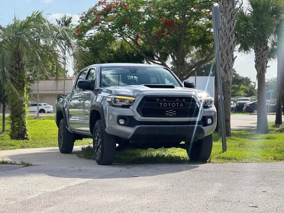 2023 Toyota Tacoma 3rd Gen - Image 4 of 16