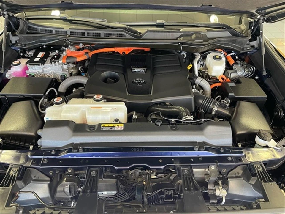 2023 Toyota Tundra 3rd Gen - Image 19 of 31
