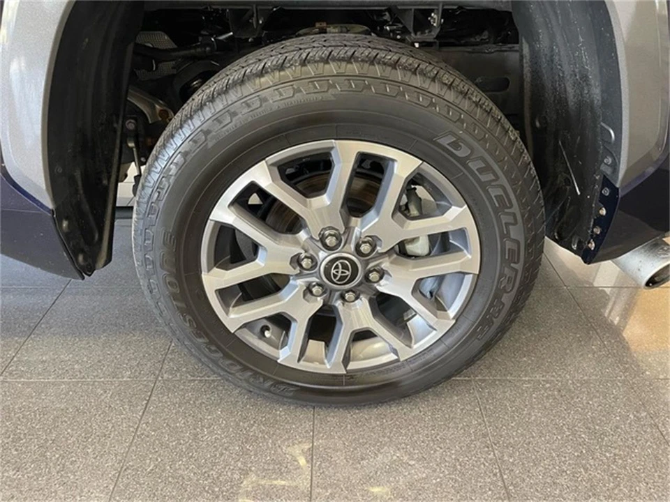 2023 Toyota Tundra 3rd Gen - Image 22 of 31