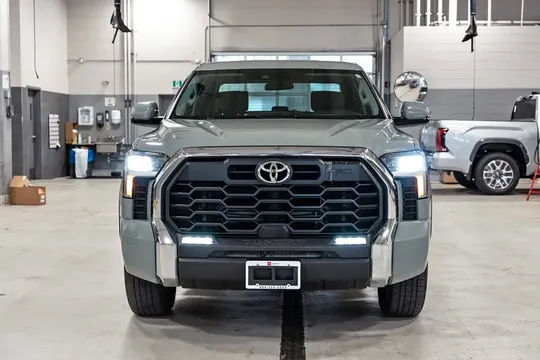 2023 Toyota Tundra Crewmax TRD Off Road Long Box