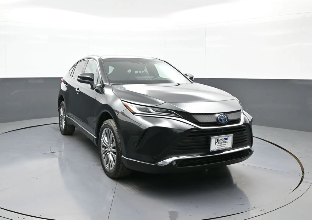 2023 Toyota Venza - Image 3 of 21