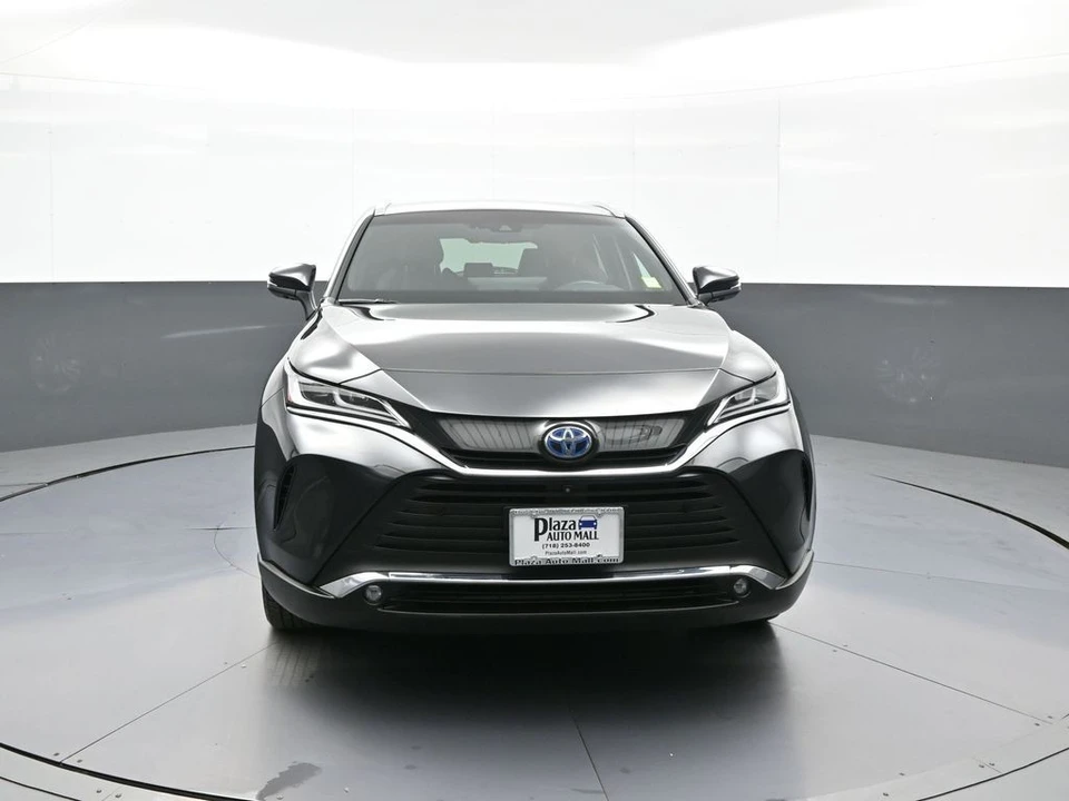 2023 Toyota Venza - Image 2 of 21