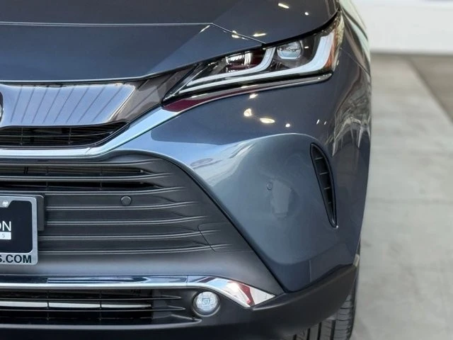 2023 Toyota Venza - Image 5 of 12
