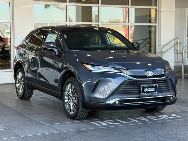 2023 Toyota Venza - Image 6 of 12