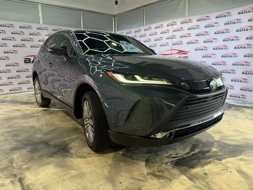 2023 Toyota Venza - Image 4 of 21