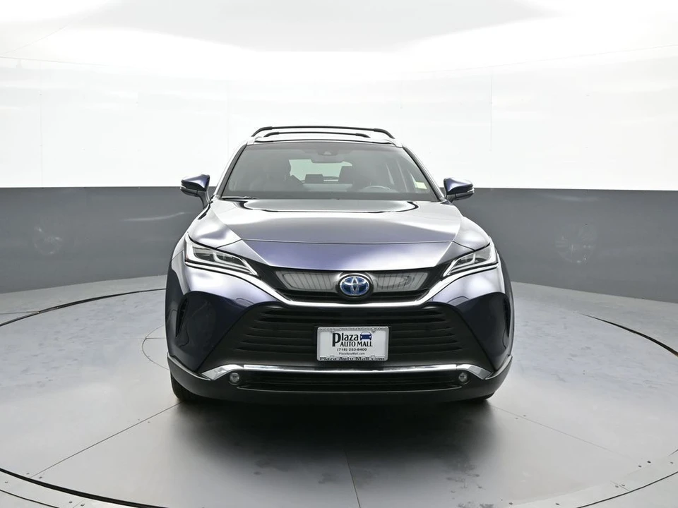 2023 Toyota Venza - Image 2 of 21