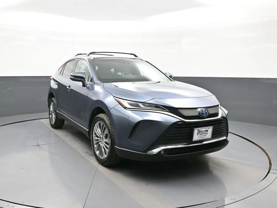 2023 Toyota Venza - Image 3 of 21
