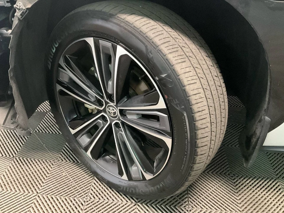 2023 Toyota - Image 14 of 23