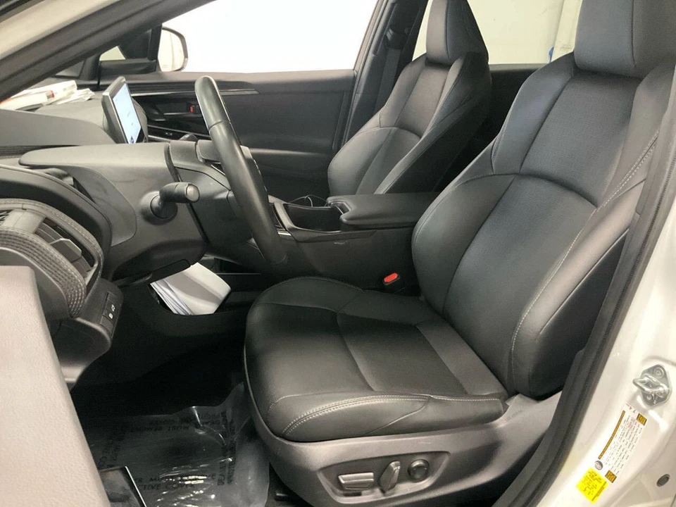 2023 Toyota - Image 3 of 23