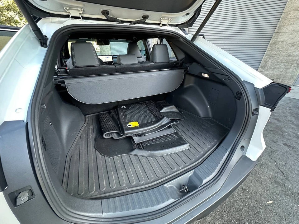 2023 Toyota - Image 31 of 31