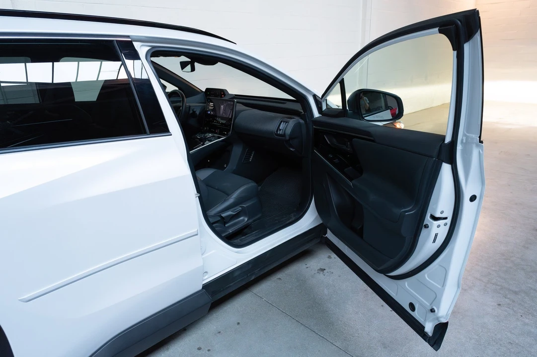 2023 Toyota - Image 11 of 30