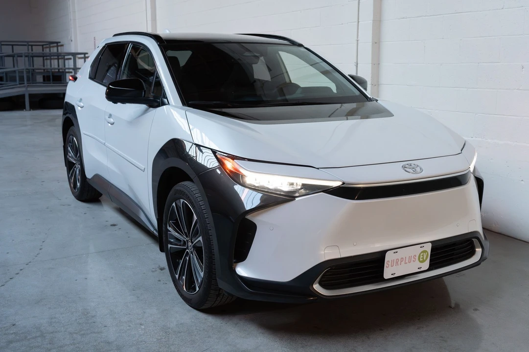 2023 Toyota - Image 10 of 30