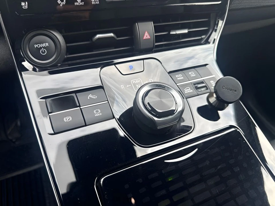 2023 Toyota - Image 15 of 31