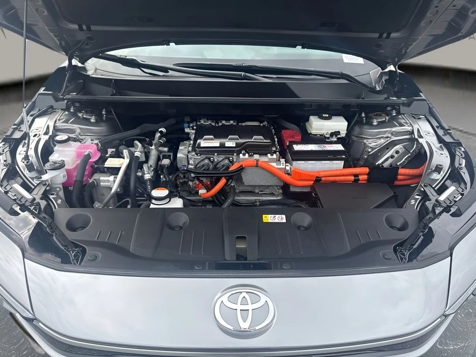 2023 Toyota - Image 29 of 31