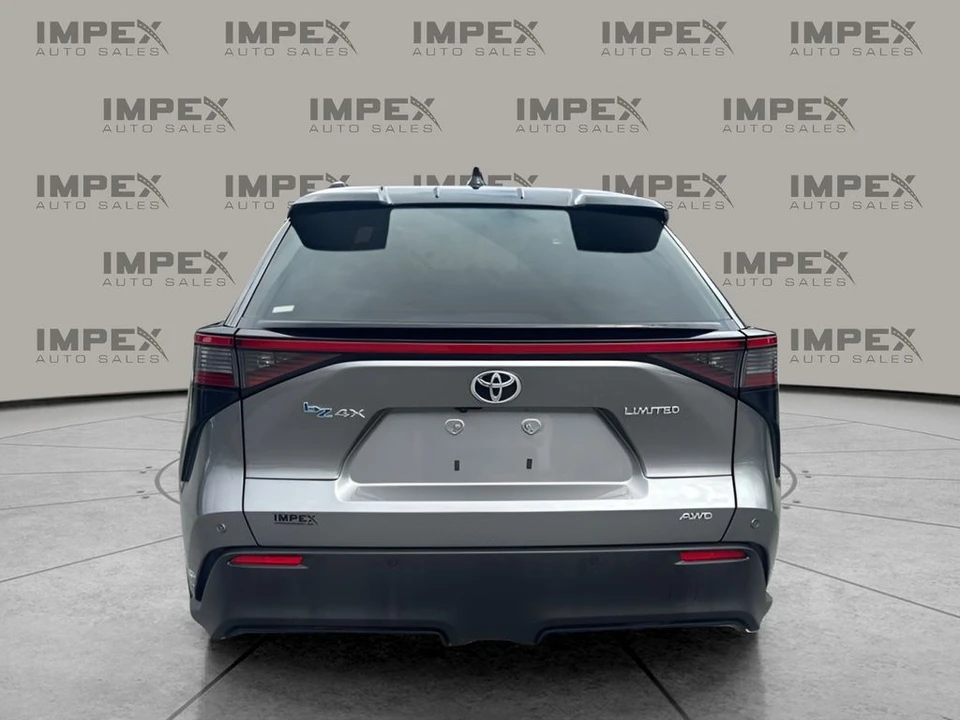 2023 Toyota - Image 4 of 31