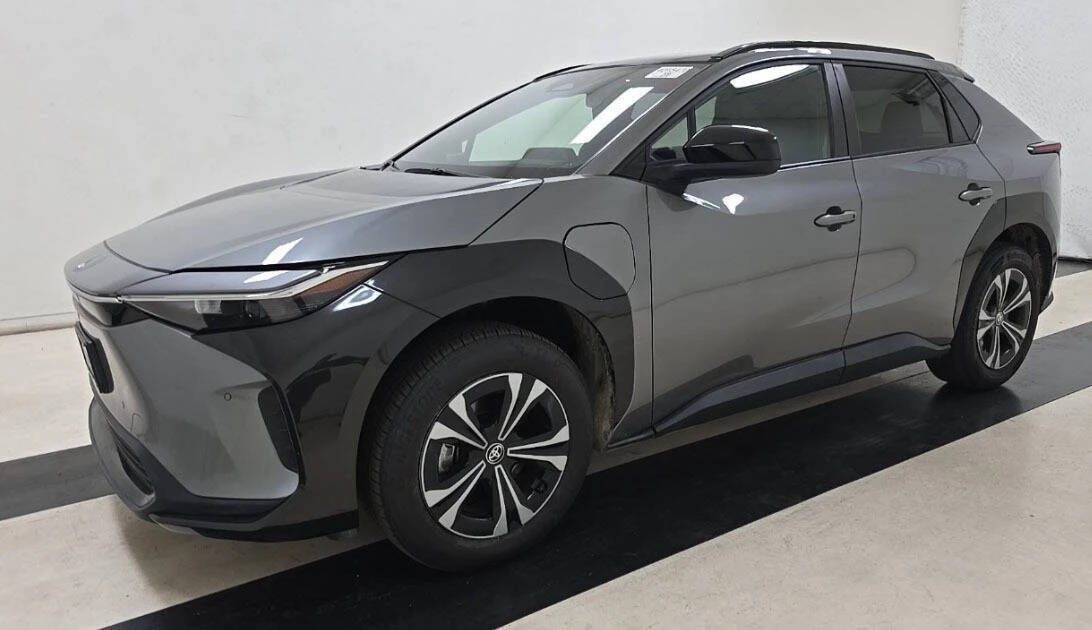 2023 Toyota - Image 2 of 16