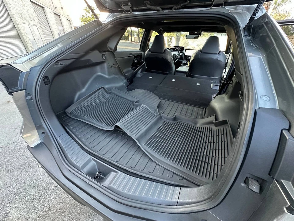 2023 Toyota - Image 26 of 31