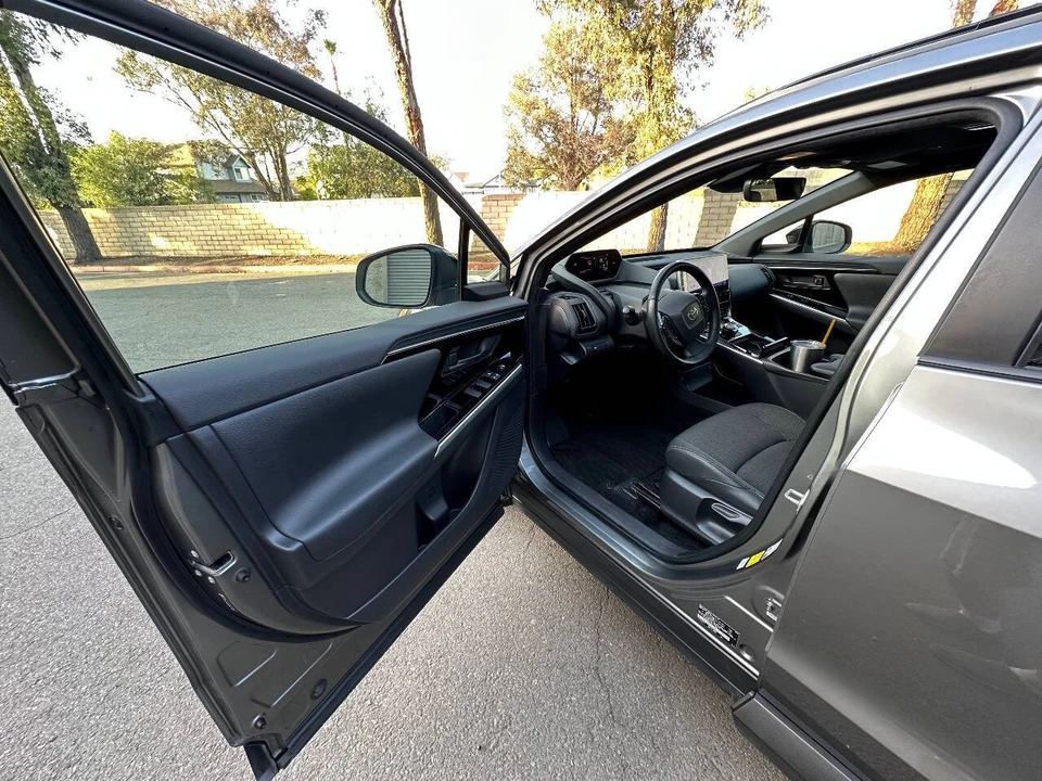 2023 Toyota - Image 5 of 31