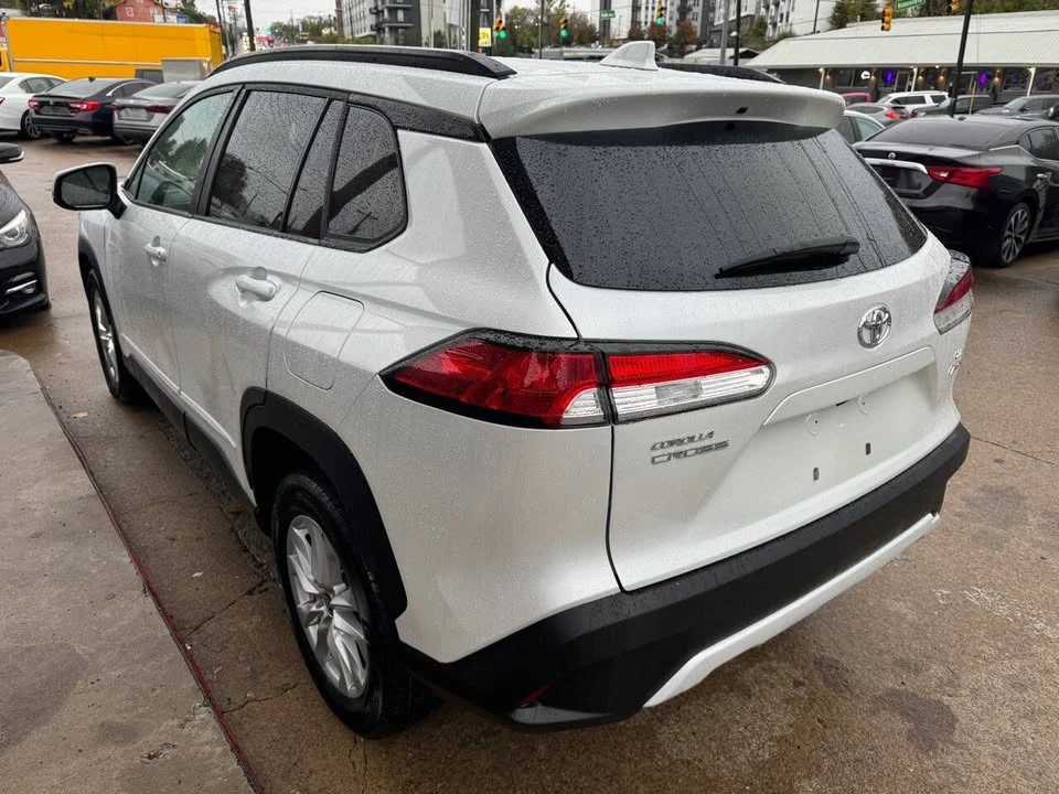 2023 Toyota Corolla Cross - Image 5 of 20