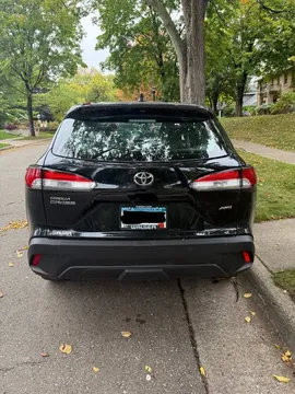 2023 Toyota Corolla Cross - Image 2 of 4