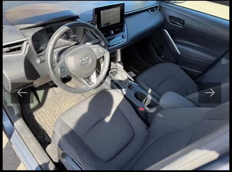 2023 Toyota Corolla Cross - Image 9 of 12